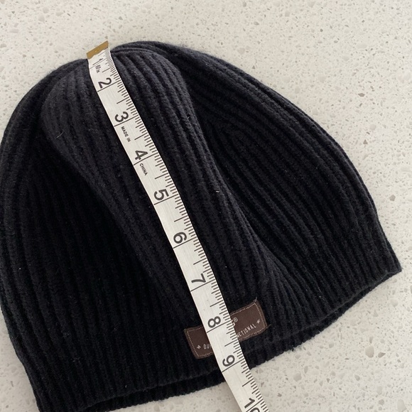 UGG FOR MEN ribbed wool hat beanie toque black logo label one size - Picture 5 of 6